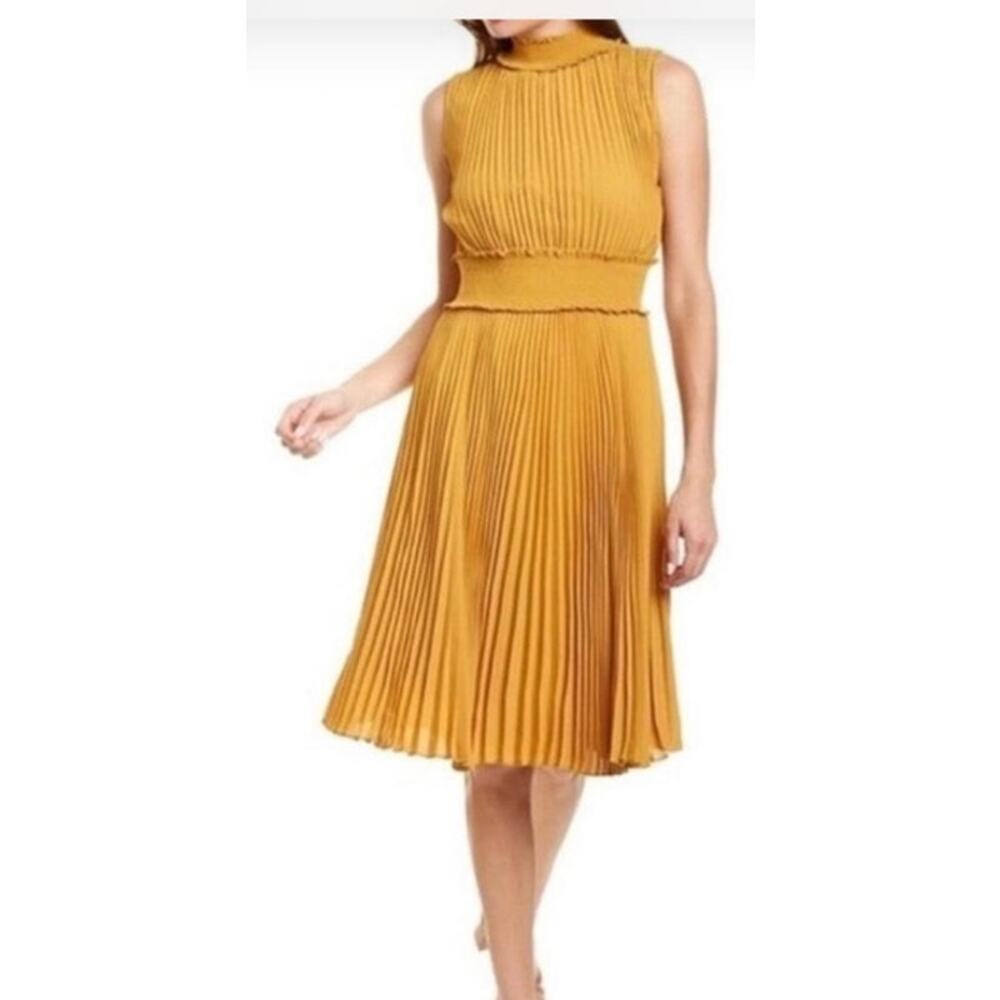 Nanette Lepore Mustard Yellow Accordion Sleeveless Knee Length Dress Size 4